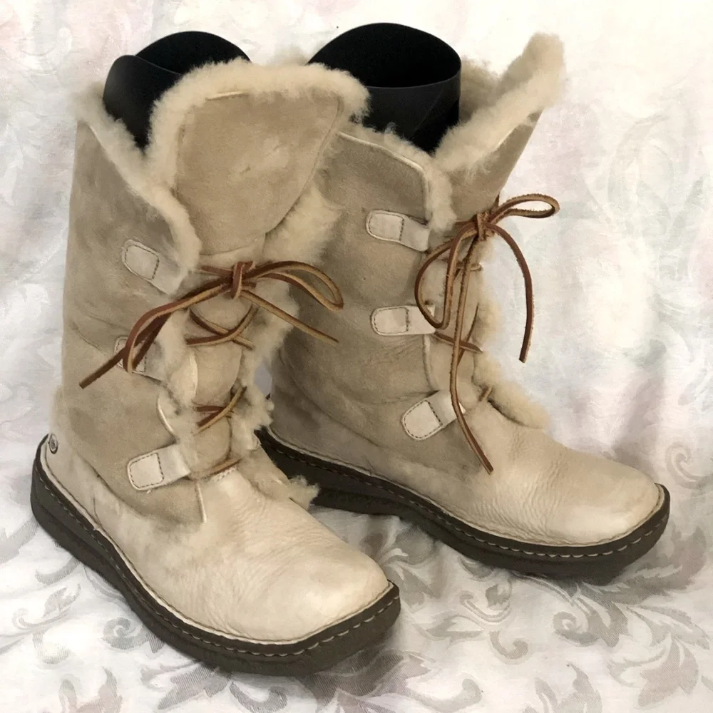 Born Vintage Suede Leather Shearling Lined Square Toe  Cream Winter Boots size 7